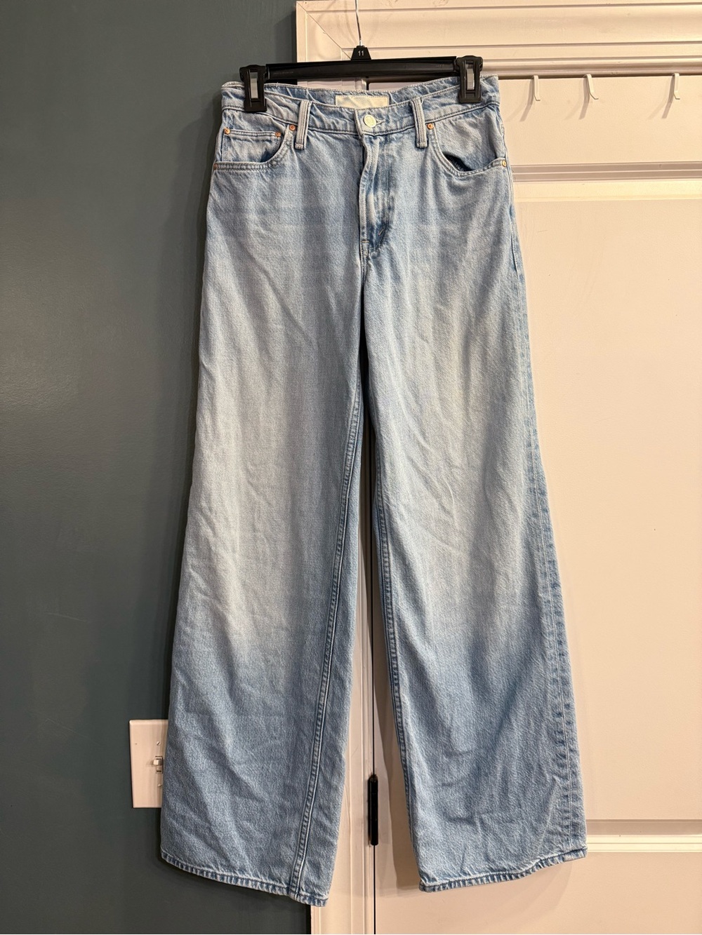 Mother Denim The Rerun Zip Sneak 24x31